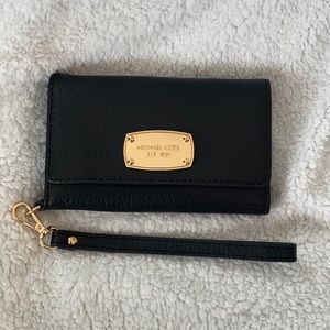 Michael Kors Leather iPhone 6 6s Wallet Wrist Case